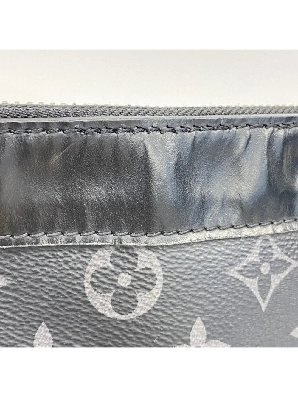 Louis Vuitton Clutch Monogram Eclipse Pochette Discovery Black